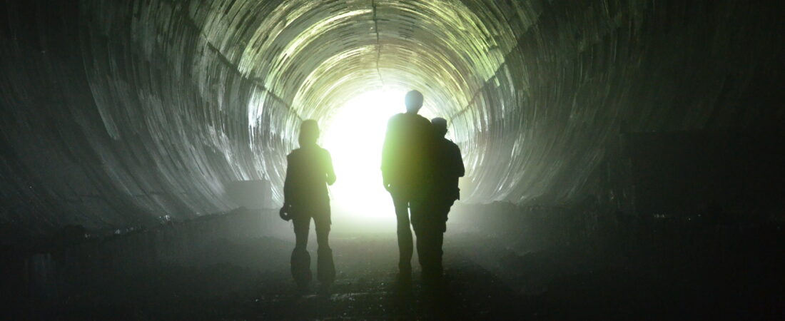 De ce omul modern călătorește — și ce se întâmplă cu el când o face