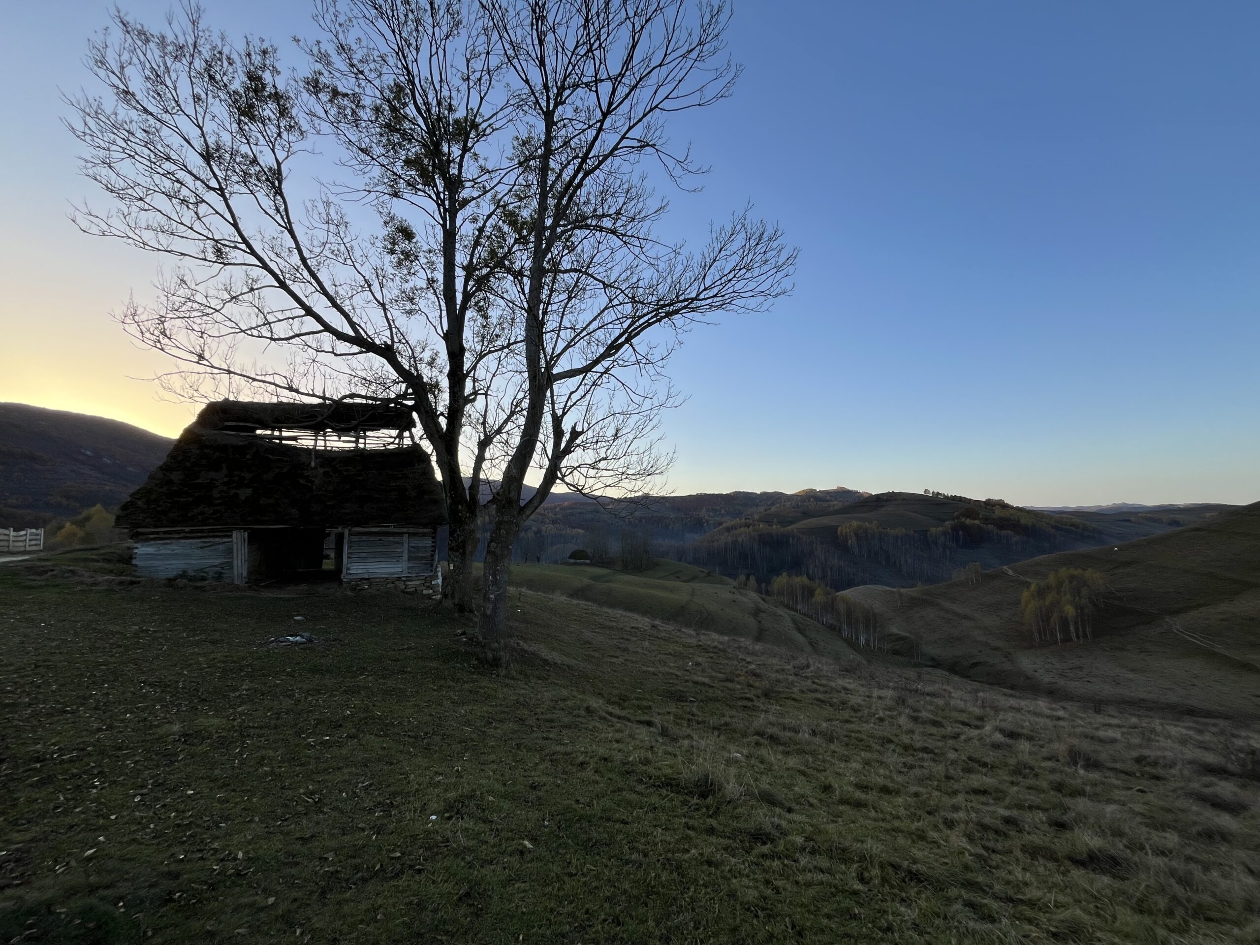 De ce unele locuri merită păstrate în tăcere